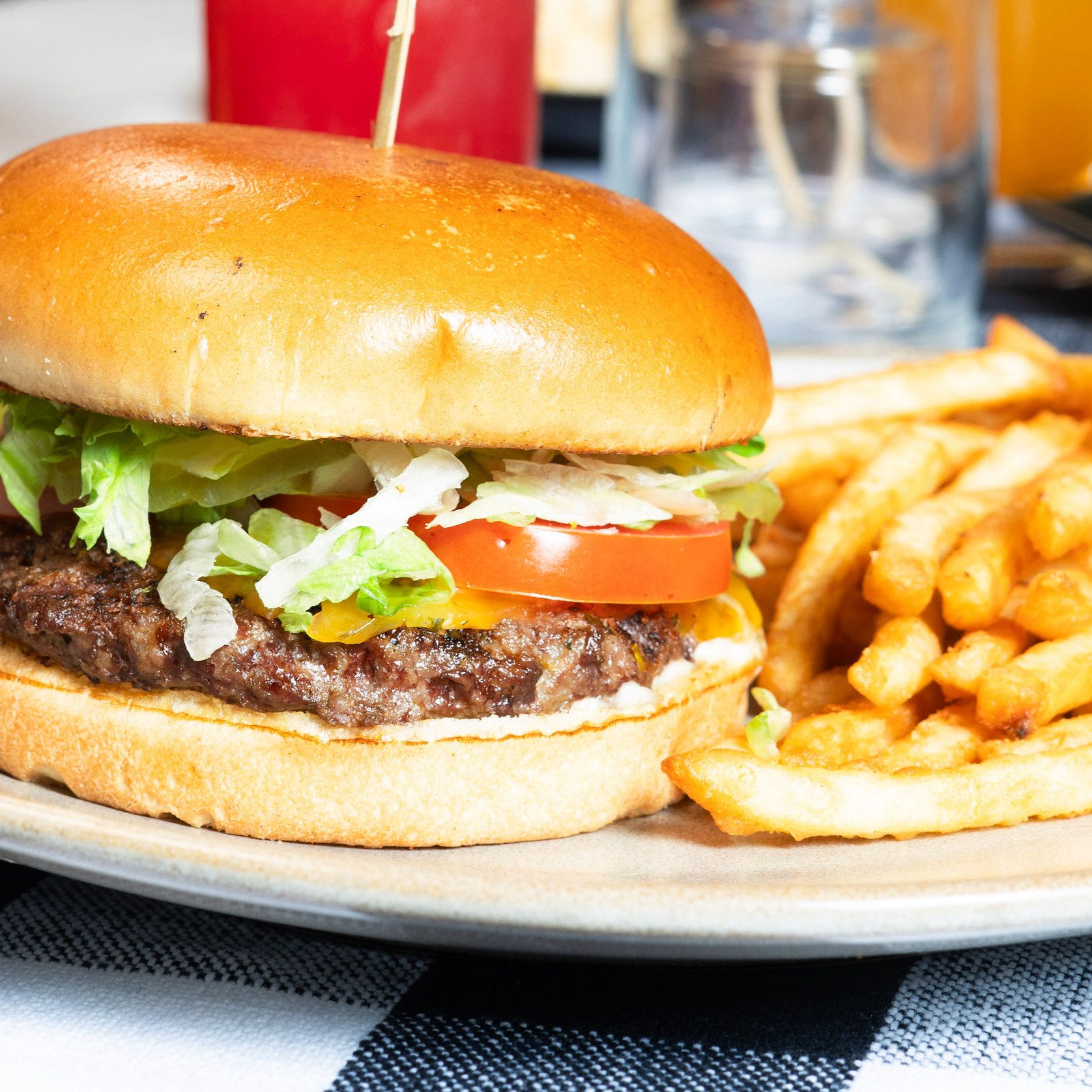Hamburguesa Con Papas.