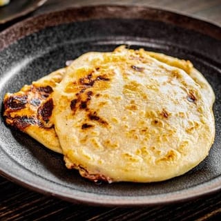 Chicharron Con Queso