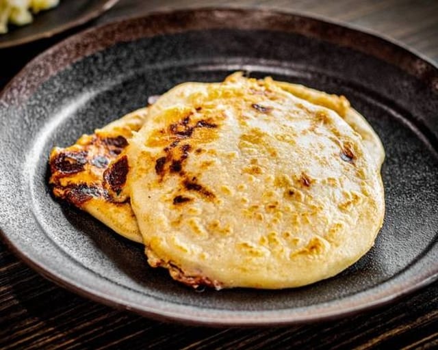 Chicharron Con Queso.