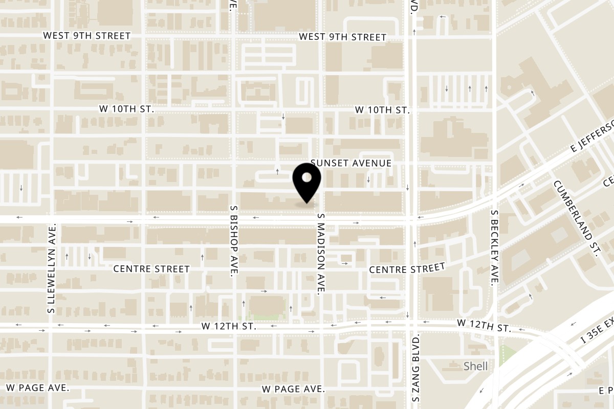 Map showing the location of Rosi's Salvadoran Fusion Cuisine Dallas on 313 W Jefferson Blvd in Dallas